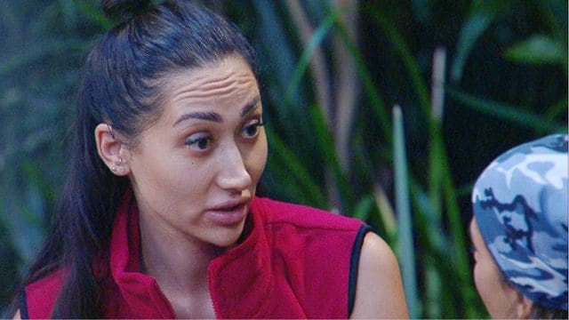 Samira platzt der Kragen und sie macht Eva im Dschungelcamp zur Sau
