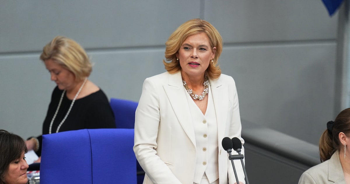 Klöckner counters criticism from Habeck and Lang: |