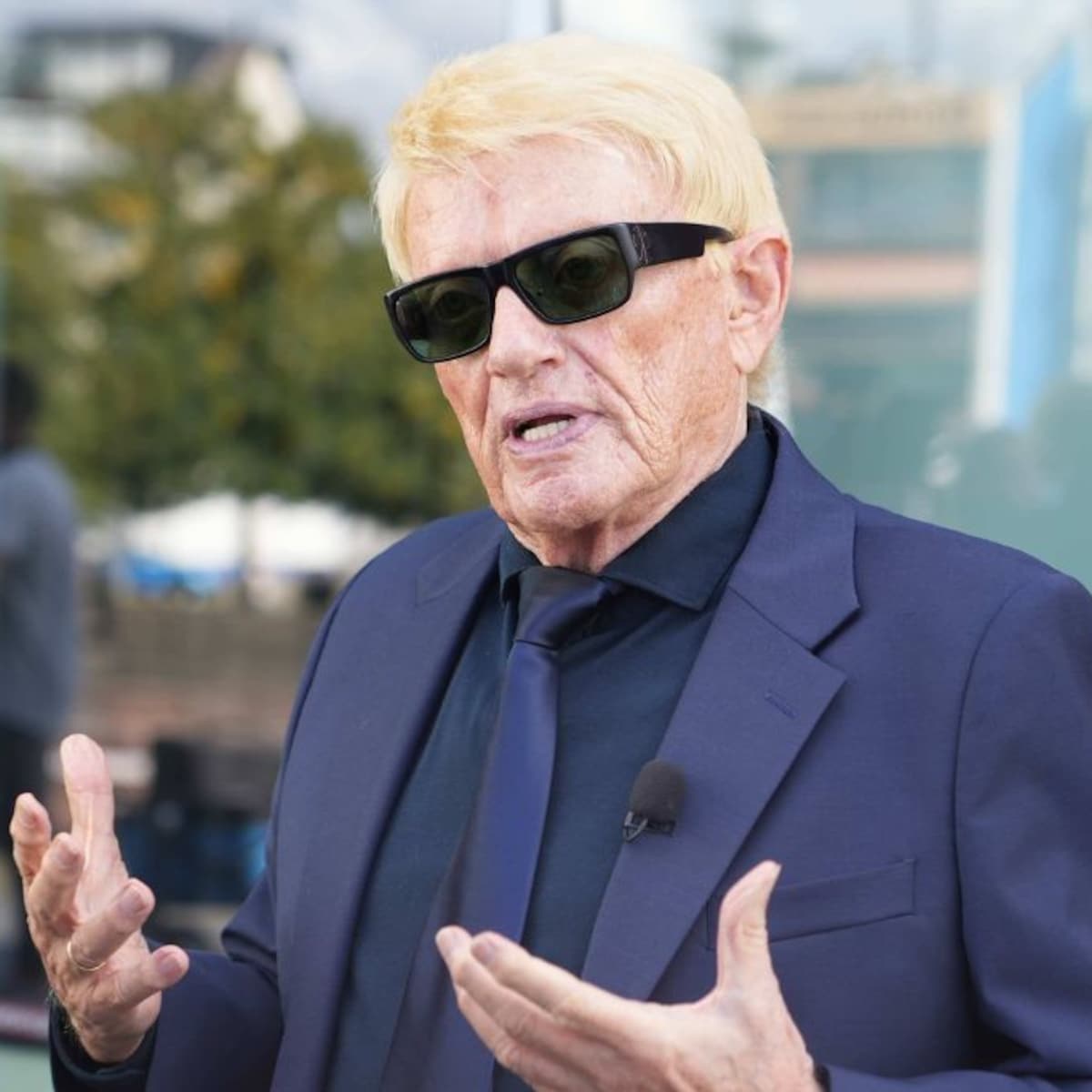 "Haben sich die Kante gegeben": Heino packt über Schlager-Kollegen aus