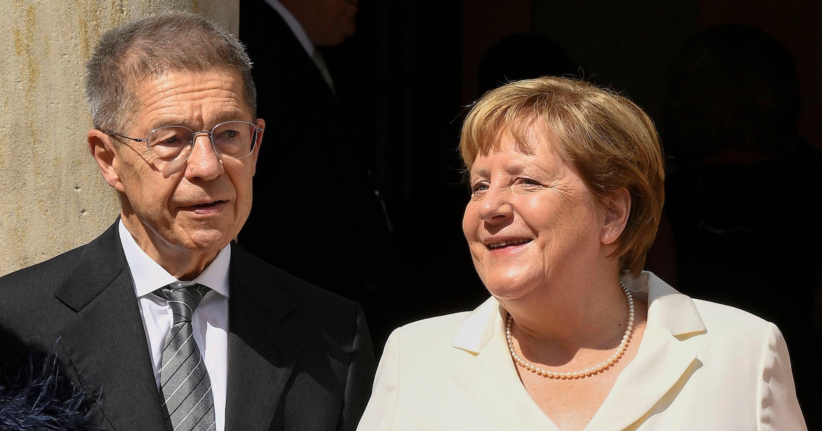 Angela Merkel delights with husband Joachim Sauer at the Festival
