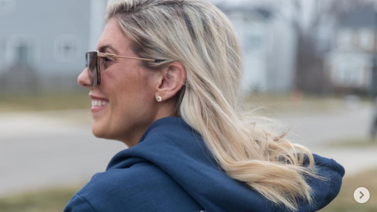 Die Influencerin Sara Bennett machte ihre ALS-Erkrankung öffentlich und starb im Alter von 39 Jahren.