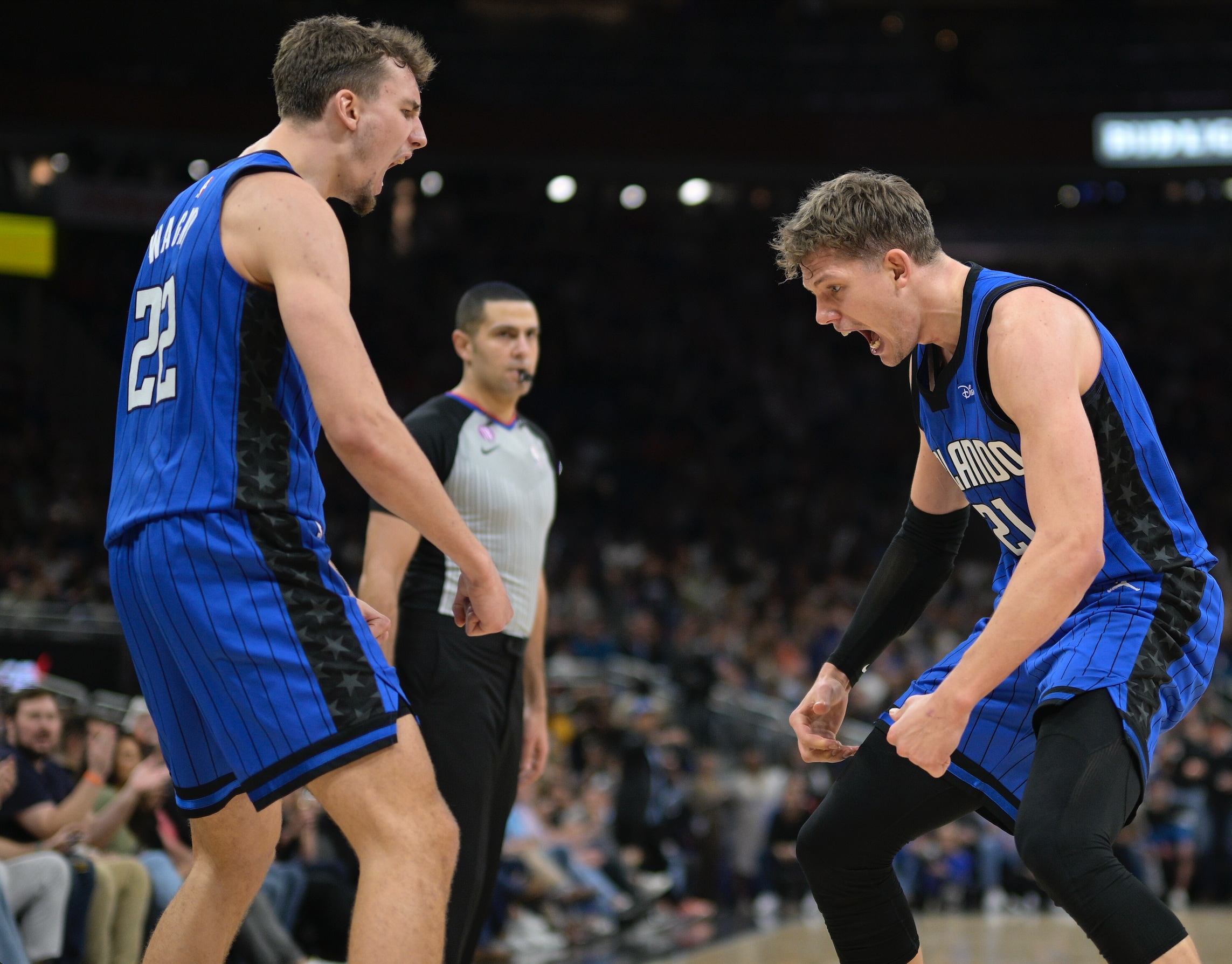 Franz (l.) en Moritz Wagner juichen voor de Orlando Magic.