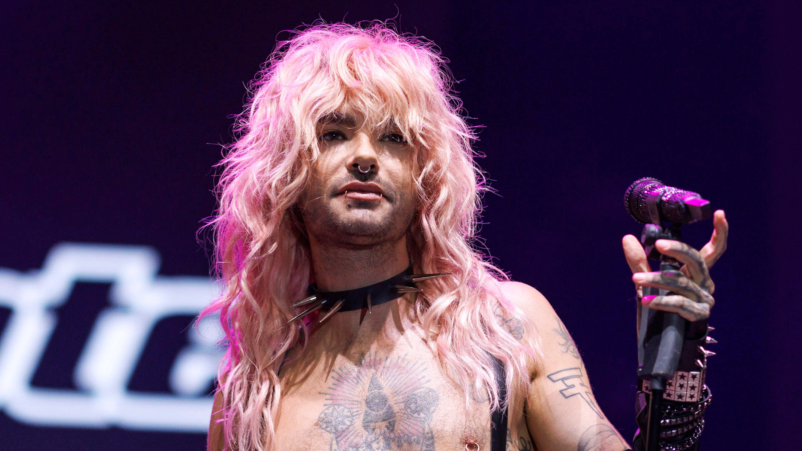 Bill Kaulitz spricht über seine unerfüllte Liebe.