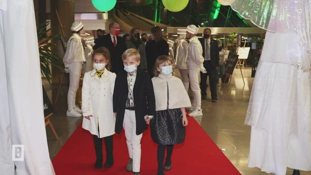 Jacques & Gabriella von Monaco - Mit Papa Albert & Tante Caroline im Winter Wonderland