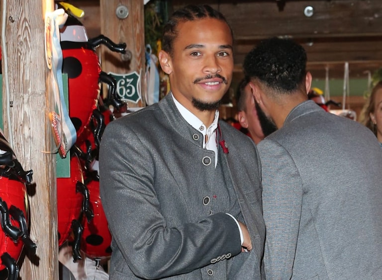 On Sunday Leroy Sané was again a guest at the Oktoberfest - like in 2023 at the Oktoberfest.