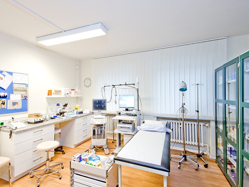 La salle de soins du cabinet sans frontières”