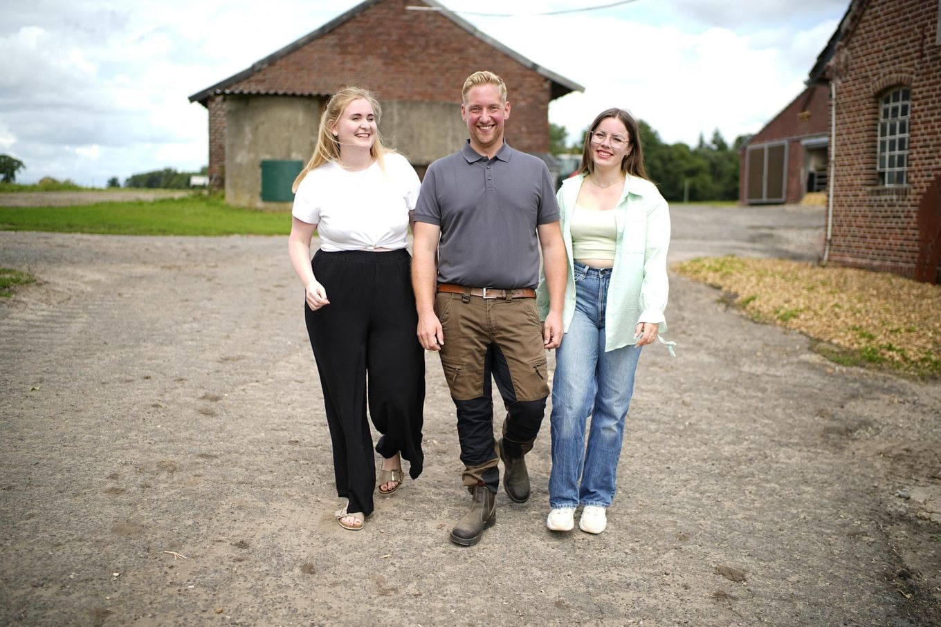 Kurz nach dem Einzeldate: Bauer vergisst den Namen seiner „Bauer sucht Frau“-Hofdame - FOCUS online