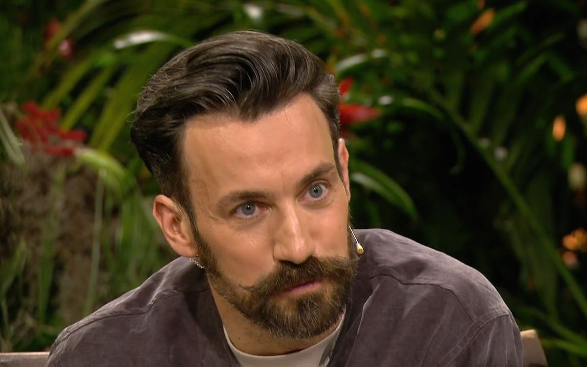 Selbstkritischer Jan Köppen konfrontiert Dschungelkönig Gil Ofarim: „Wolltest du Zweifel säen?“