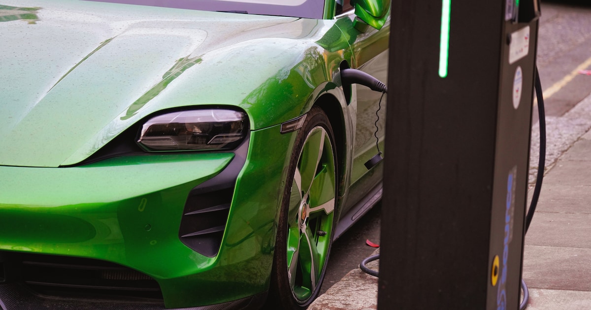The Porsche dilemma: trusting dodgy politicians instead of its customers