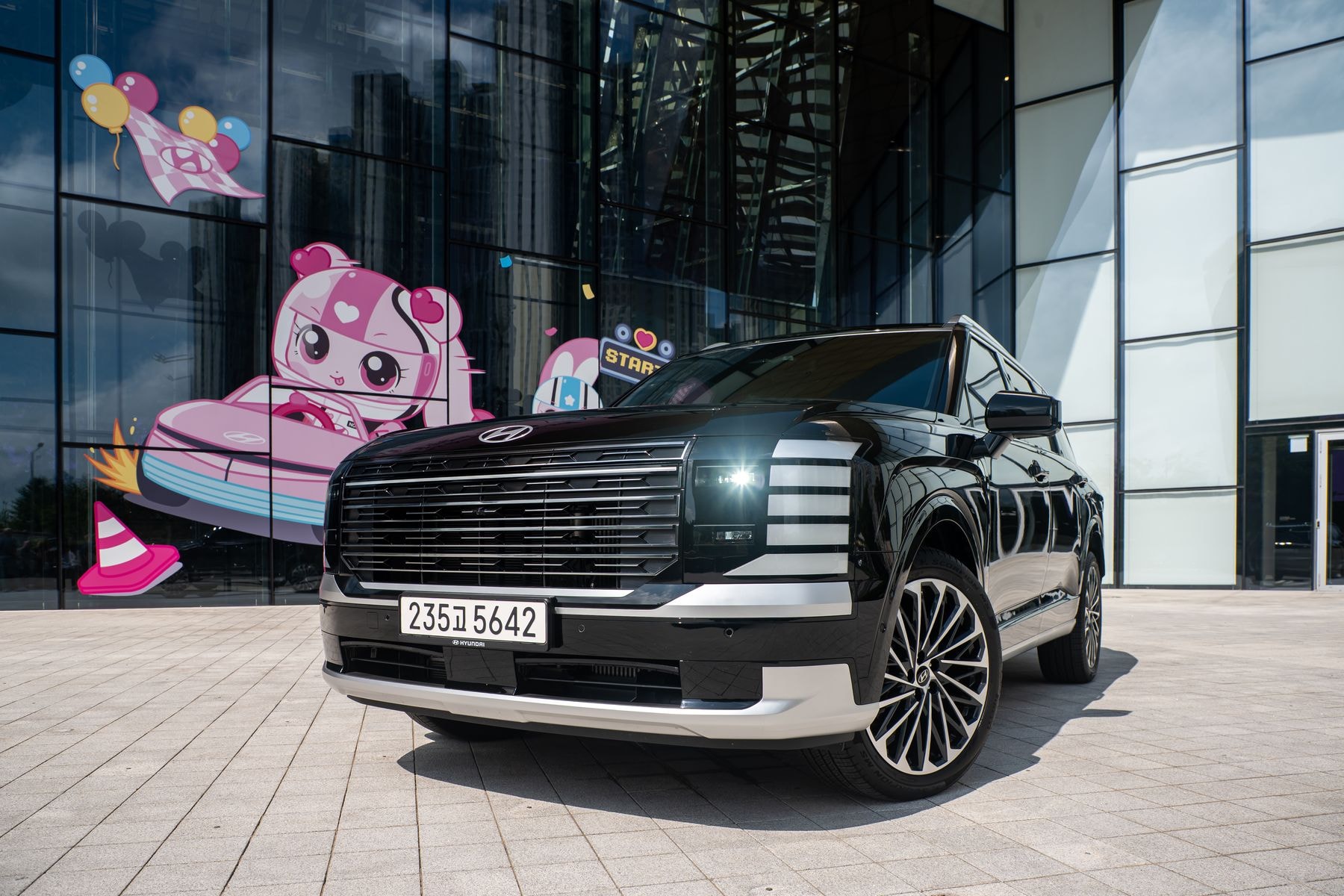 Der Hyundai Palisade Hybrid hat also 242 KW / 329 PS