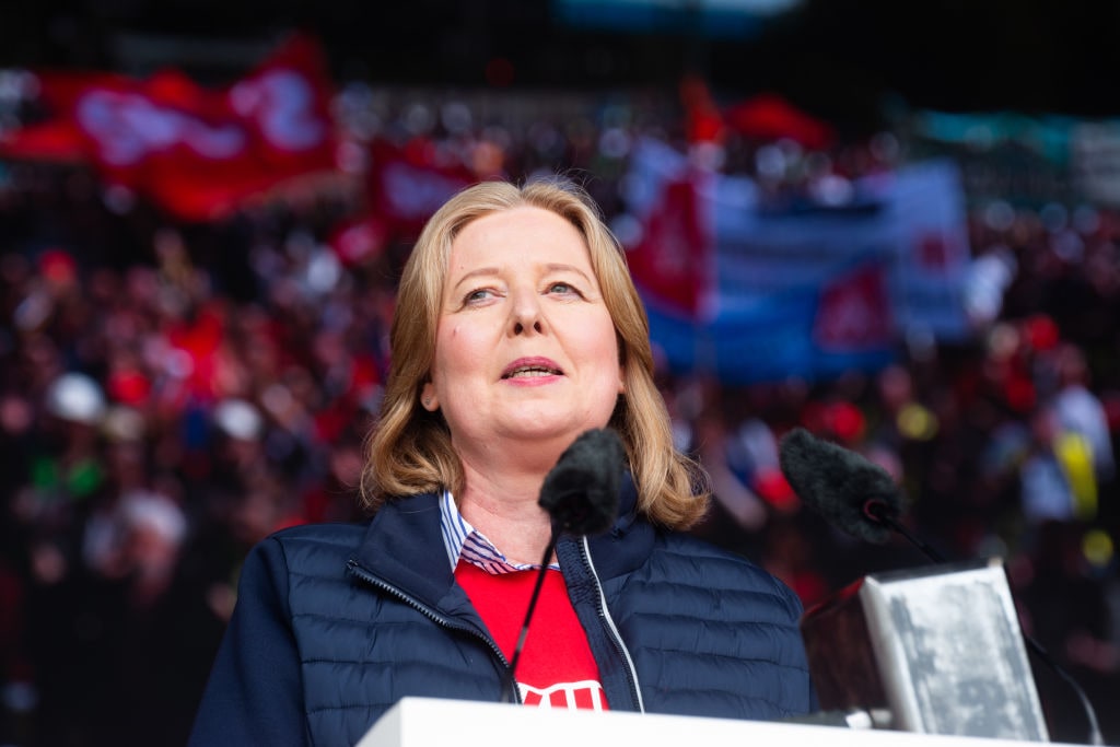 Bärbel Bas fordert die Weiterentwicklung der Grundsicherung.