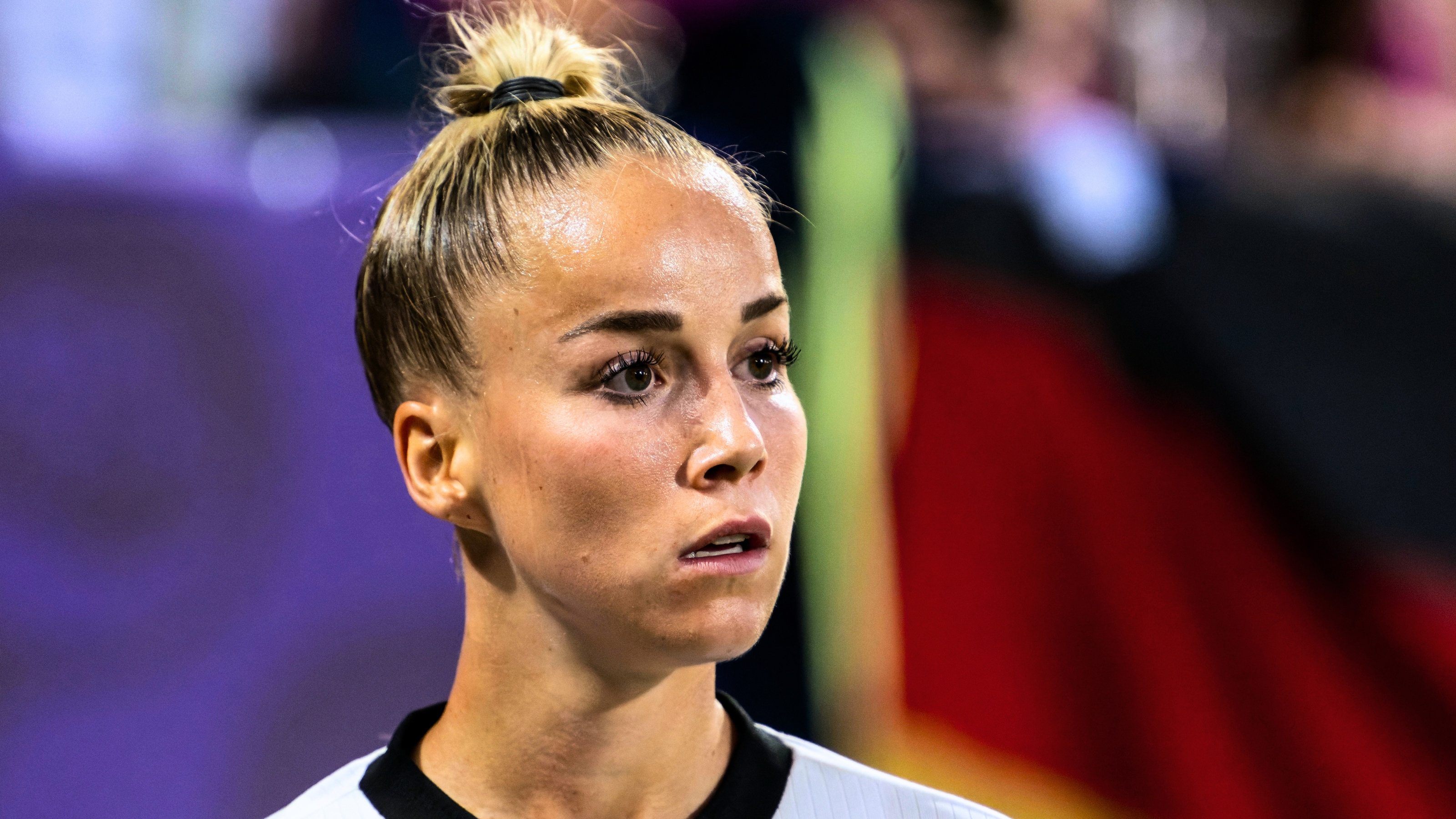 Giulia Gwinn erhält nach Verletzung Unterstützung von ihrem Team