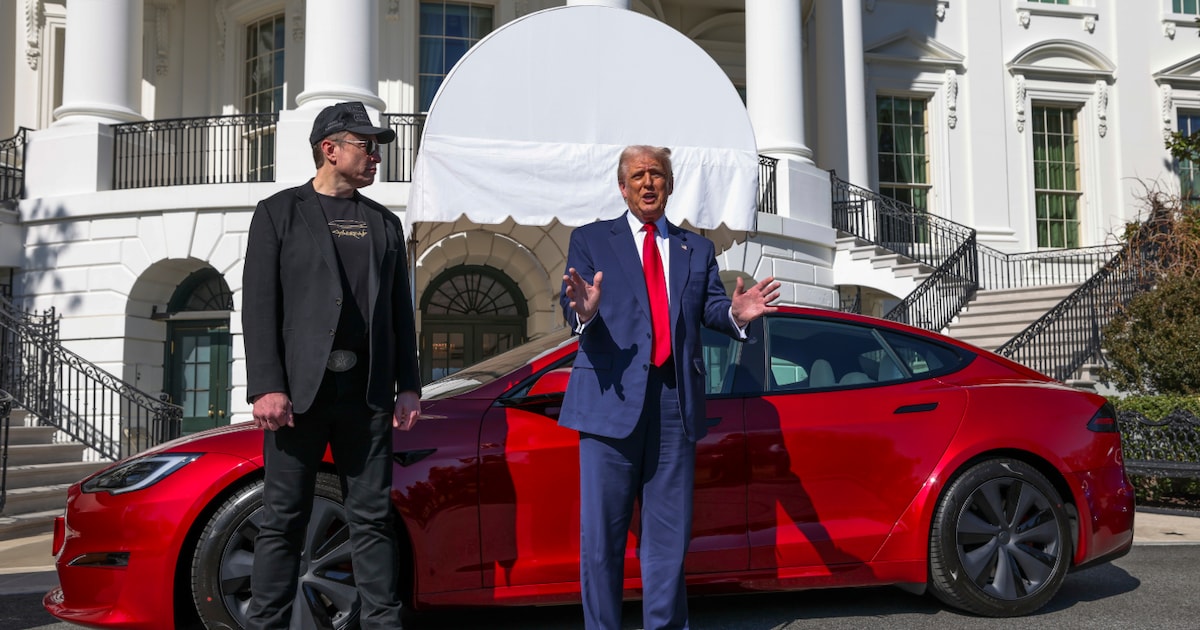 Current news on US politics under President Donald Trump