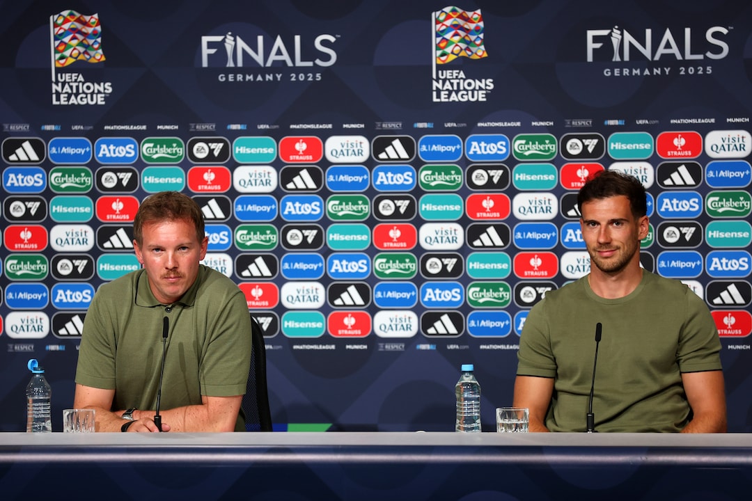 Bundestrainer Julian Nagelsmann und Mittelfeldstar Leon Goretzka (v.l.)