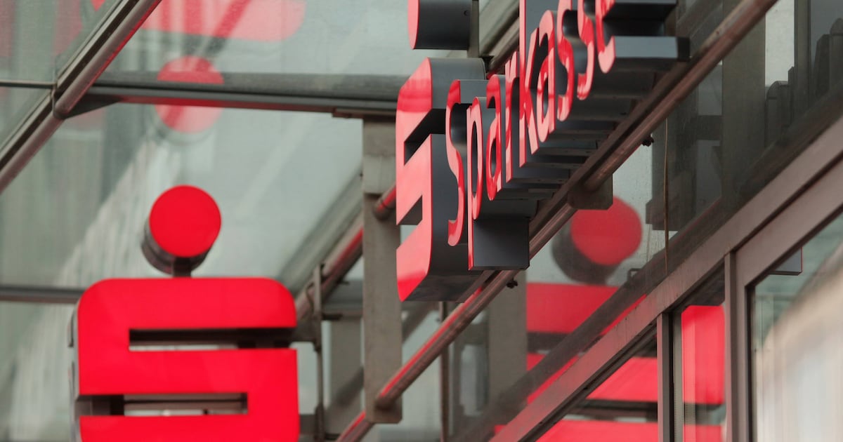 Sparkasse issues warning: How to recognize the new fraudulent messages