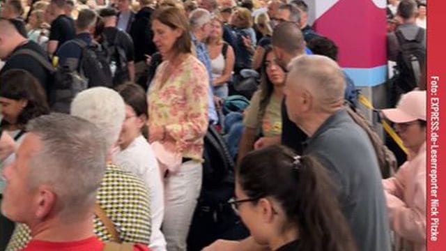 Chaos at Cologne/Bonn Airport - passengers wait for hours: