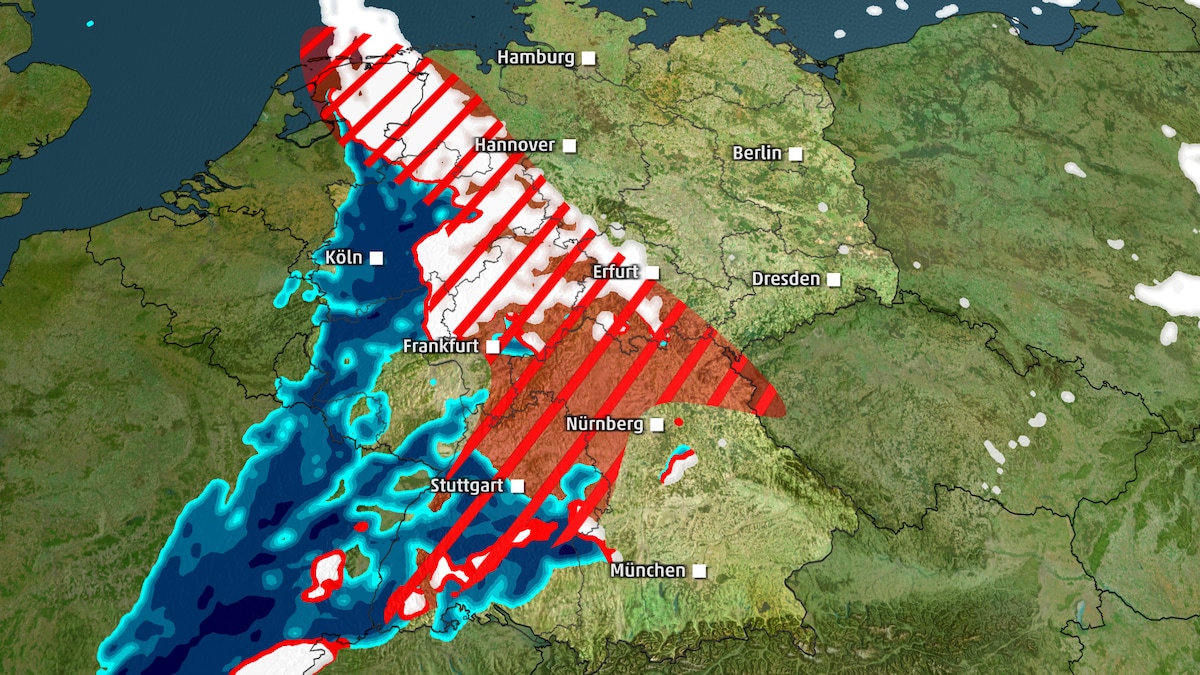Wetterkarte von Deutschland mit einer diagonalen, rot-weiß gestreiften Warnzone für massiven Schneefall und Glatteis.