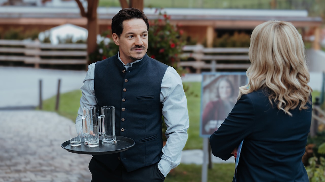 Tobias Herbrechter (Markus Brandl) bei "Die Bergretter".