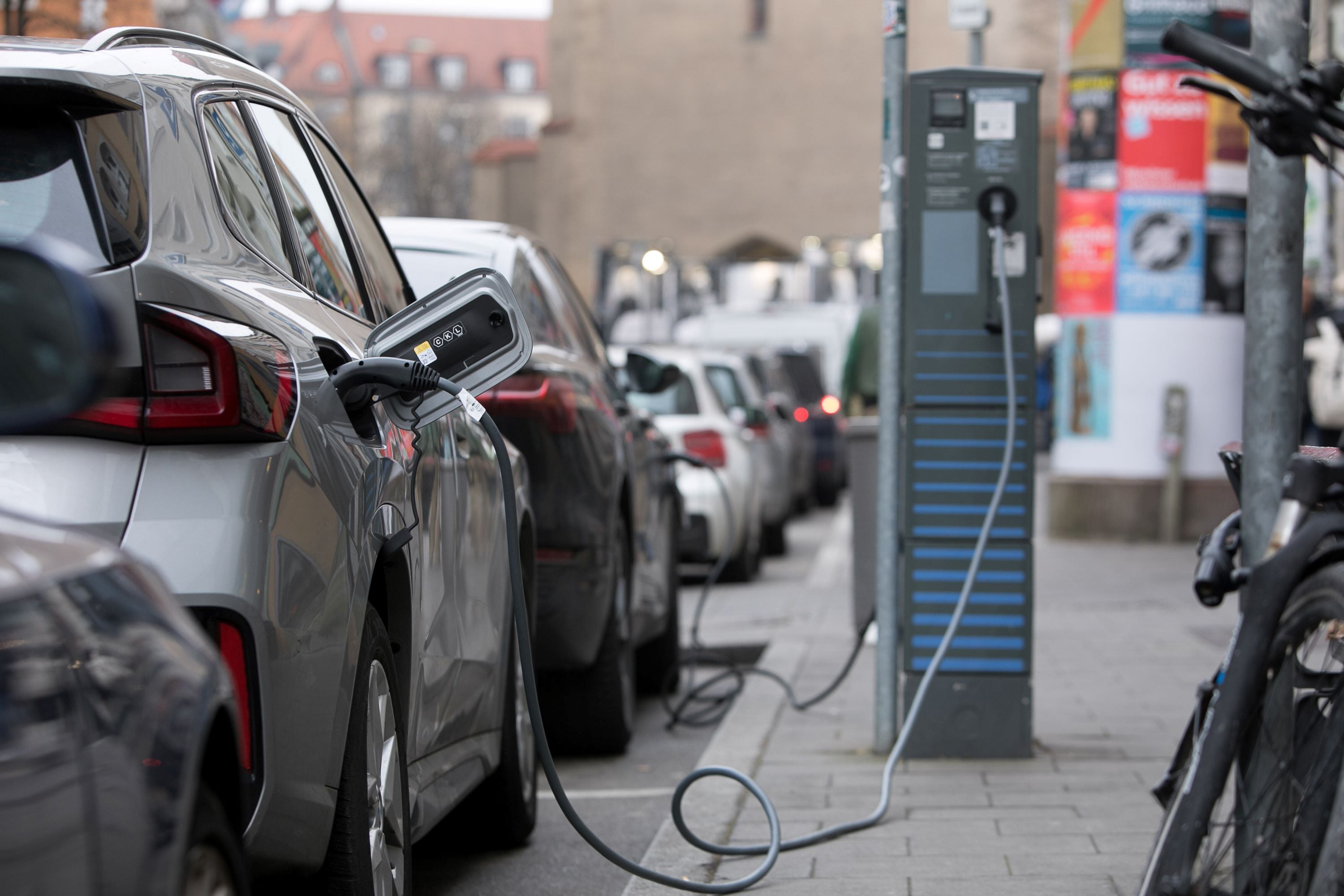 Stromtankstelle für Elektromobiliät in München