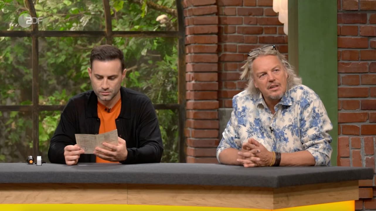 Auch im Händlerraum stoß Rolands einmaliges Autogramm samt seiner Biografie als politischer DDR-Häftling 1988 auf großes Interesse.