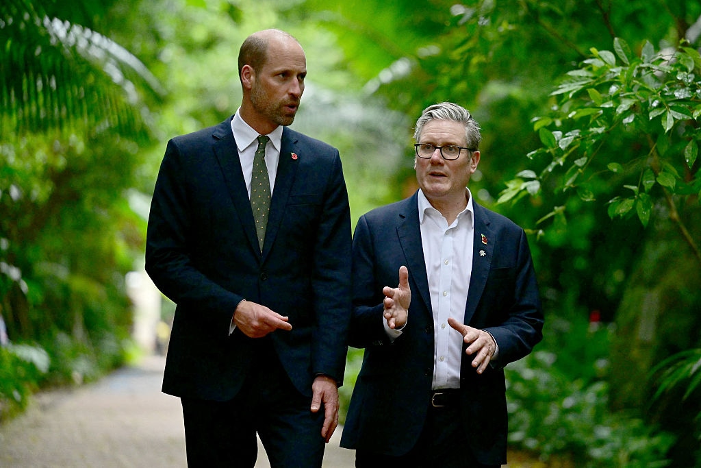 Prinz William mit dem britischen Premierminister Keir Starmer in Brasilien.