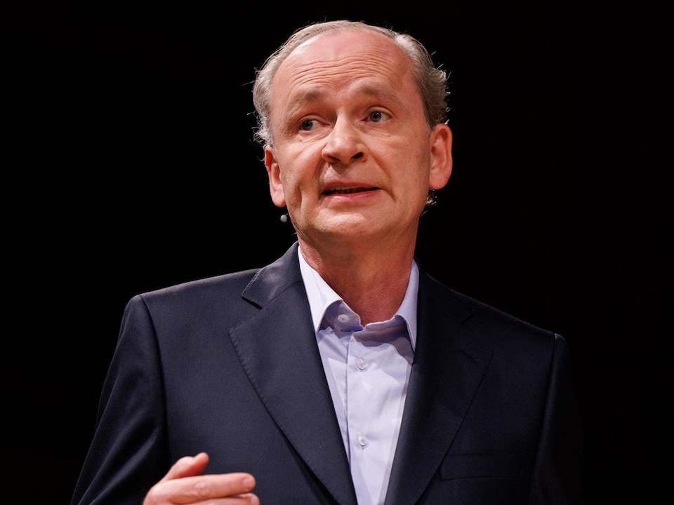 Bestselling author Ferdinand von Schirach has a critical view of the modern information landscape