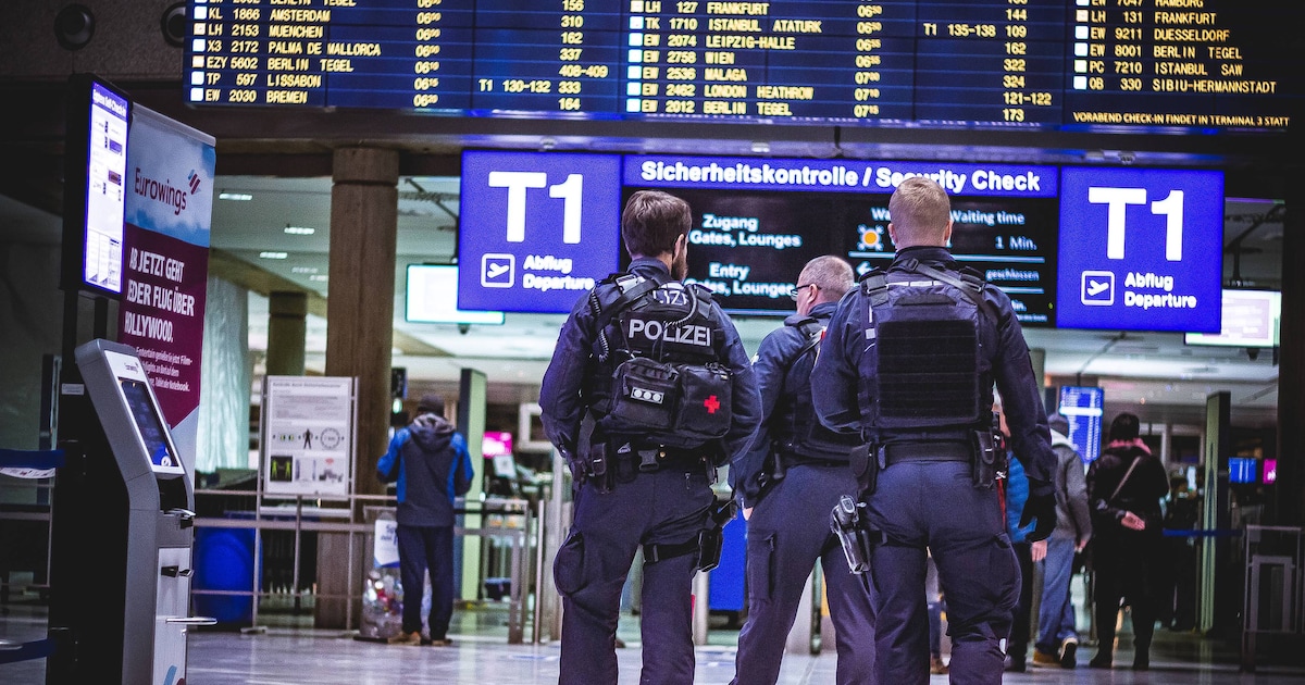 Police arrest student with top-grade Abitur and deport him to Iraq