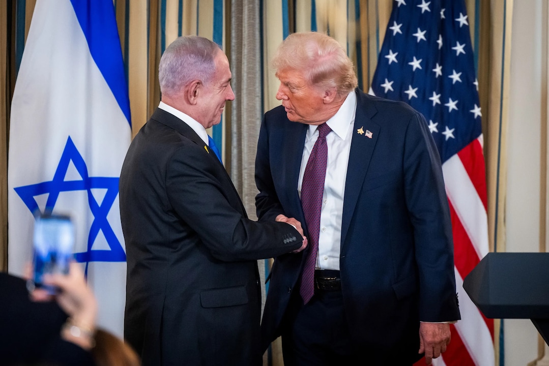 Donald Trump aprovechó la debilidad de Benjamin Netanyahu para sus planes de paz
