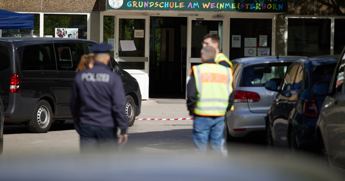 Knife attack in Berlin: First details of the crime - | Attacker on the run