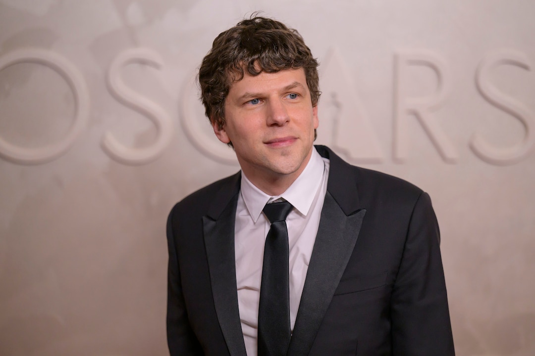 Jesse Eisenberg gibt seine Niere auf.
