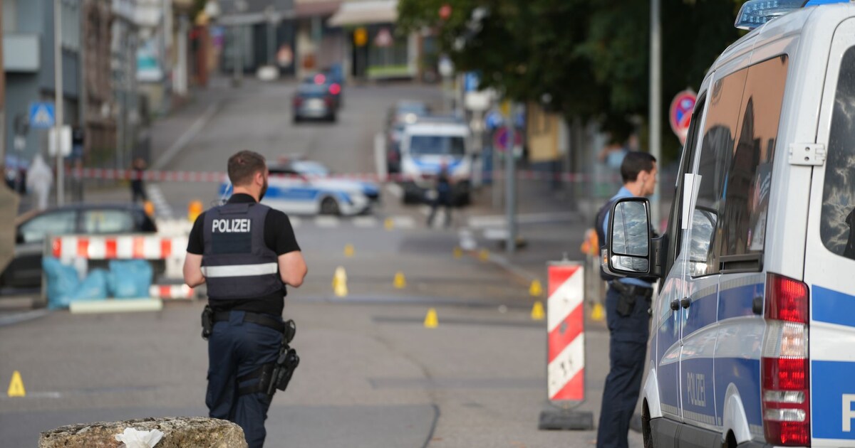 19-Jähriger gesteht tödliche Schüsse auf Polizisten und begründet es mit ...