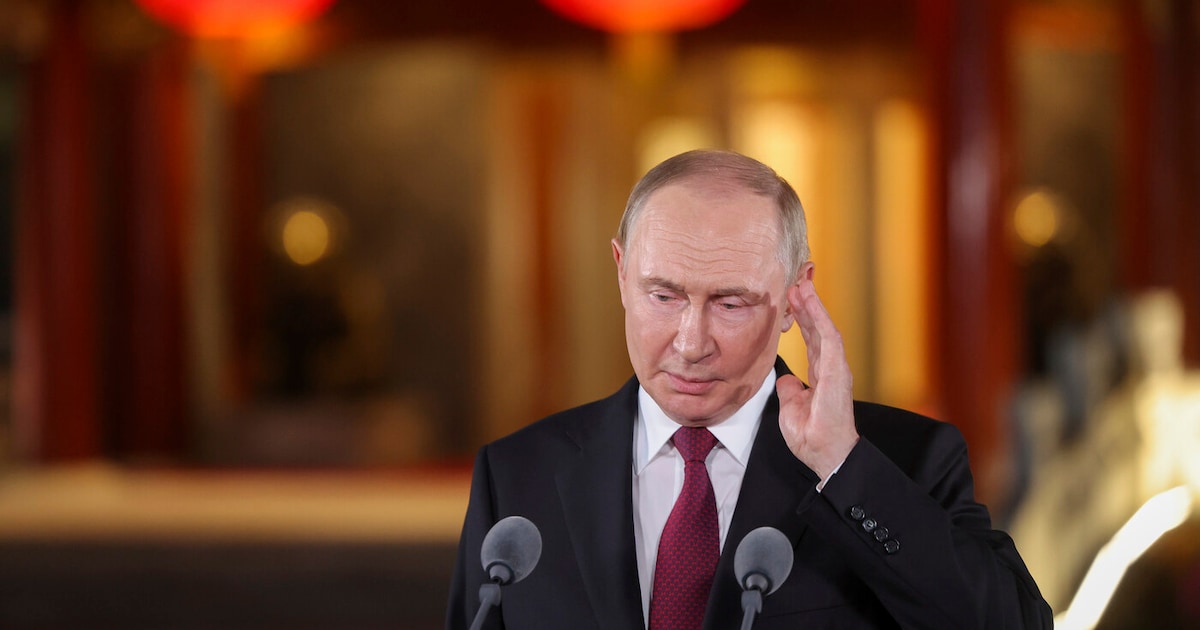 Not a day goes by without a Putin headline – but behind the facade ...
