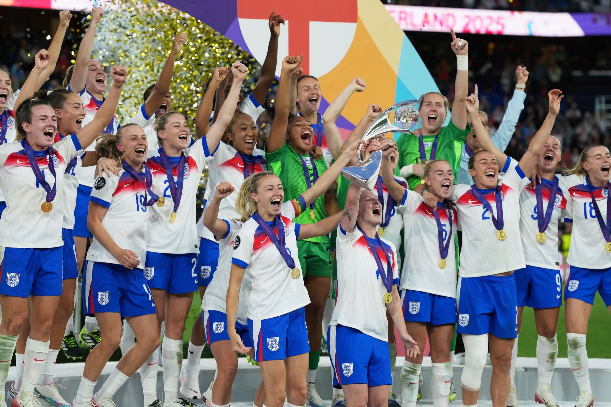 England verteidigt den Titel bei der Frauen-EM